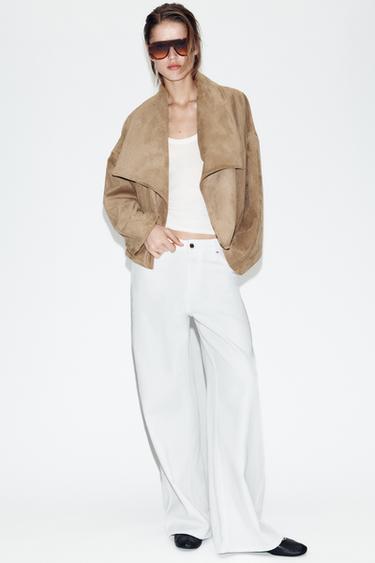 CHAQUETA ENVOLVENTE EFECTO ANTE - Camel oscuro de Zara