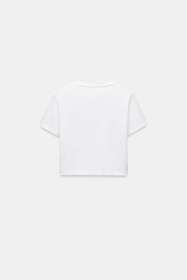 T-SHIRT COURT À MANCHES COURTES - Blanc de Zara - Image 4