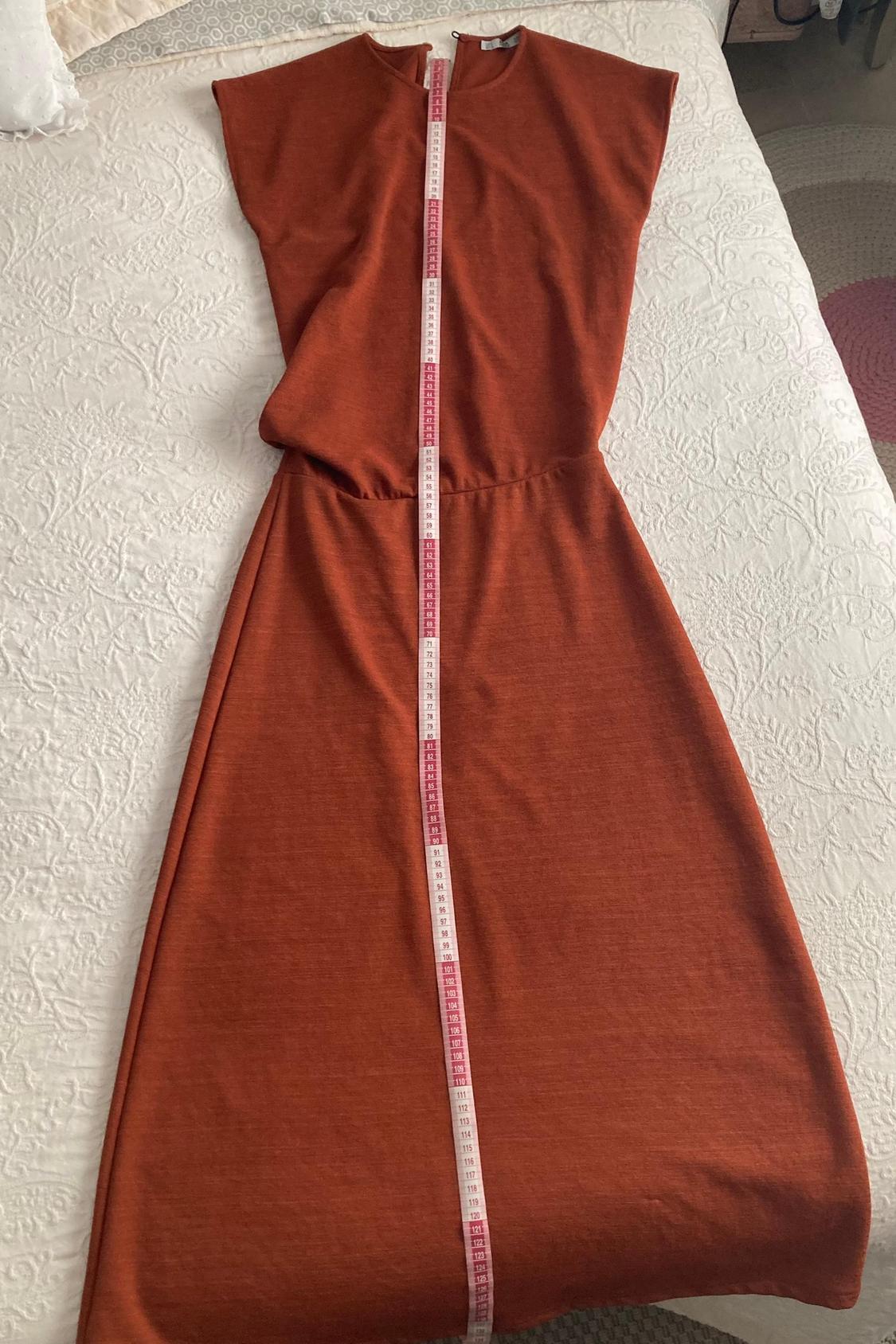 VESTIDO MIDI FRUNCES - Image 2