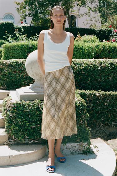 CHECKED MIDI SKIRT - Khaki by Zara