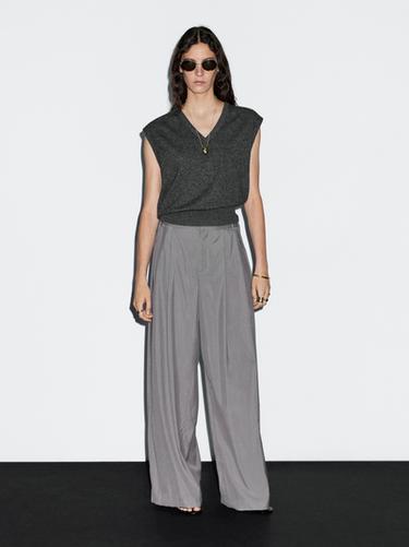 Zara Flowing trousers with darts - Gray
