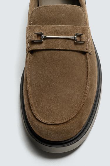 MOCASSINS EN CUIR AVEC MASQUE - Gris taupe de Zara - Image 2