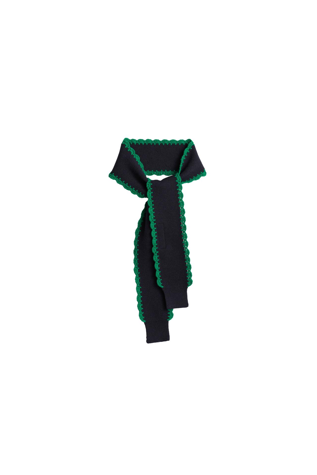 LIMITED EDITION 100% WOOL CROCHET KNIT SCARF