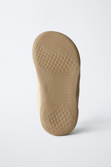 TENNIS EN CUIR À BRIDES BAREFOOT - Marron sable de Zara - Image 7