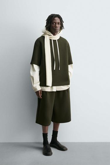 SWEATSHIRT EFEITO NEOPRENO TACHA - Verde-escuro da Zara