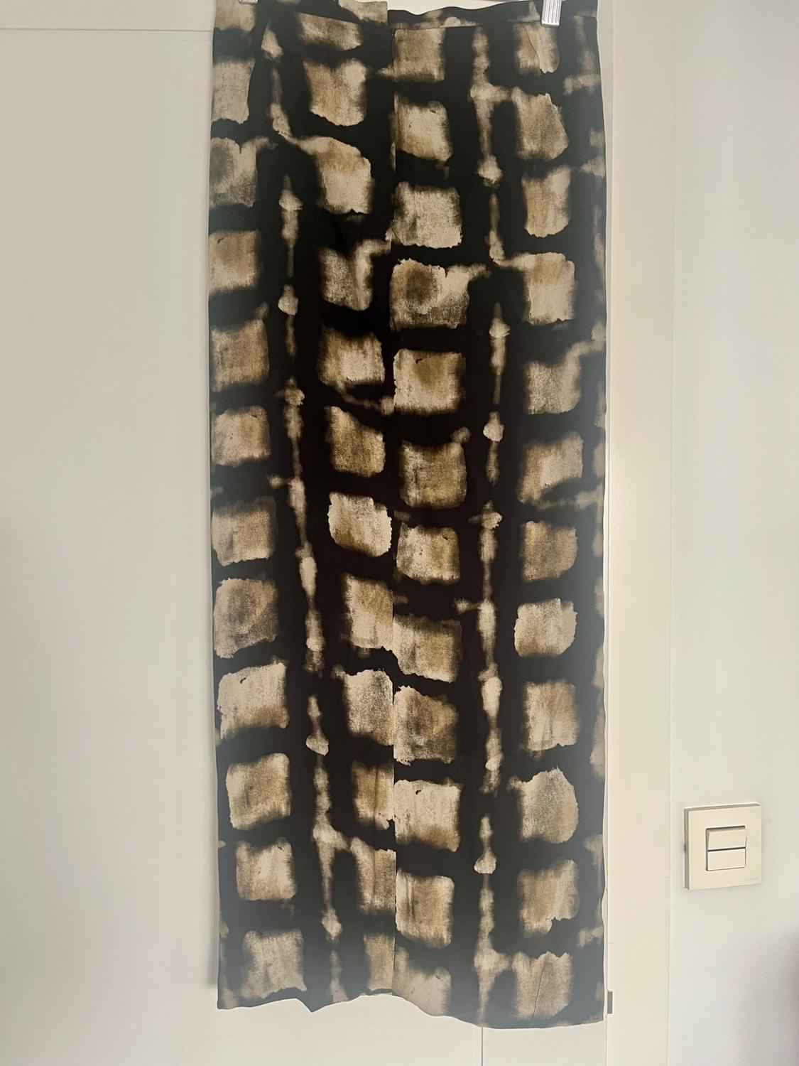 PRINTED MIDI SKIRT - Image 2