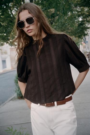 CAMISA ROMÁNTICA PUNTILLA - Marrón oscuro de Zara