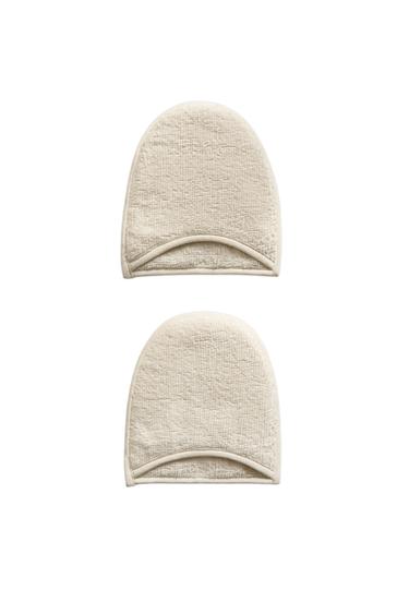 PACK OF MAKEUP REMOVER MITTENS (PACK OF 2) - Ivory by Zara