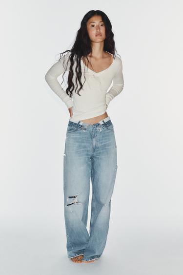 Jeans con cintura doblada de tiro medio TRF