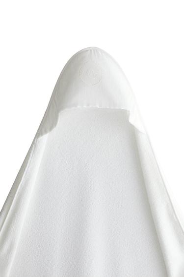 EMBROIDERED HOODED BABY TOWEL - Oyster-white by Zara
