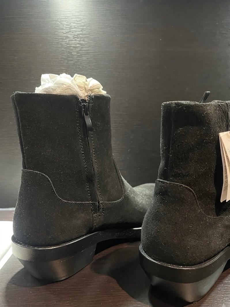 LEATHER COWBOY BOOTS - Image 2