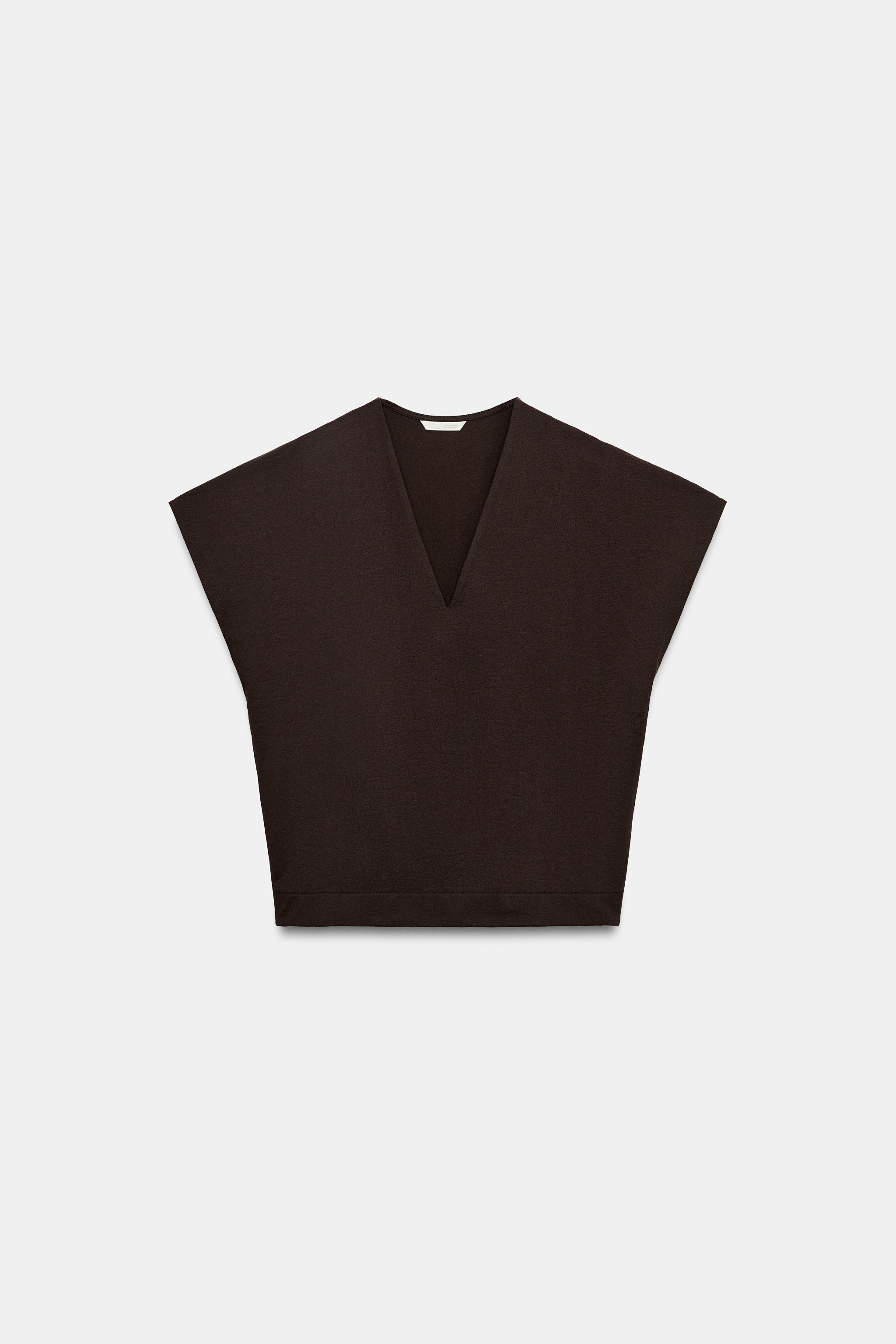 RUSTIC V-NECK T-SHIRT