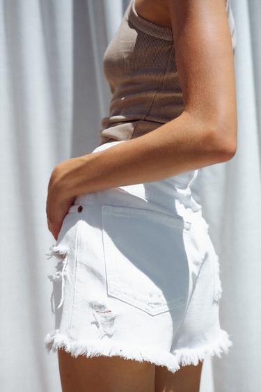 КЪС ПАНТАЛОН ОТ ДЕНИМ TRF С ВИСОКА ТАЛИЯ И ДЕКОРАТИВНИ СКЪСВАНИЯ - Бял от Zara