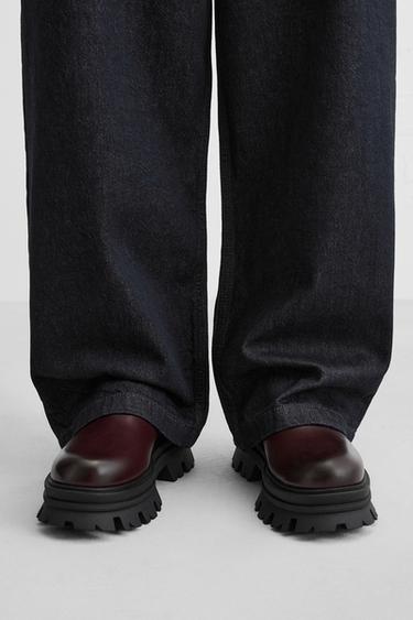 BOTTES CHELSEA À SEMELLE ÉPAISSE - Bordeaux de Zara - Image 2