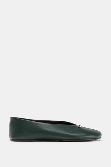 LEATHER BALLET FLATS WITH APPLIQUÉ - Green by Zara