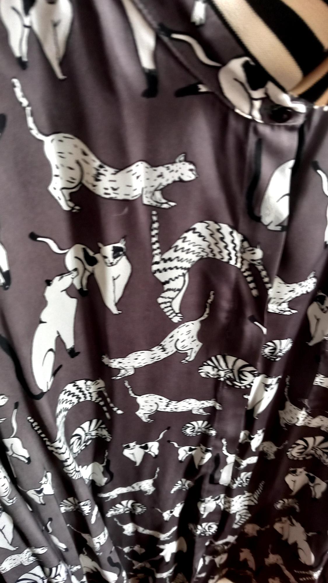 DRESS WITH CAT PRINT - Image 2