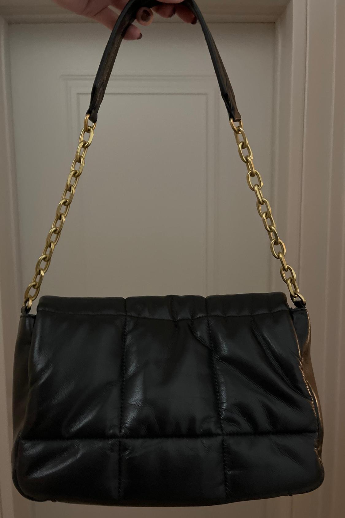 QUILTED CROSSBODY BAG WITH METAL DETAIL - Image 2