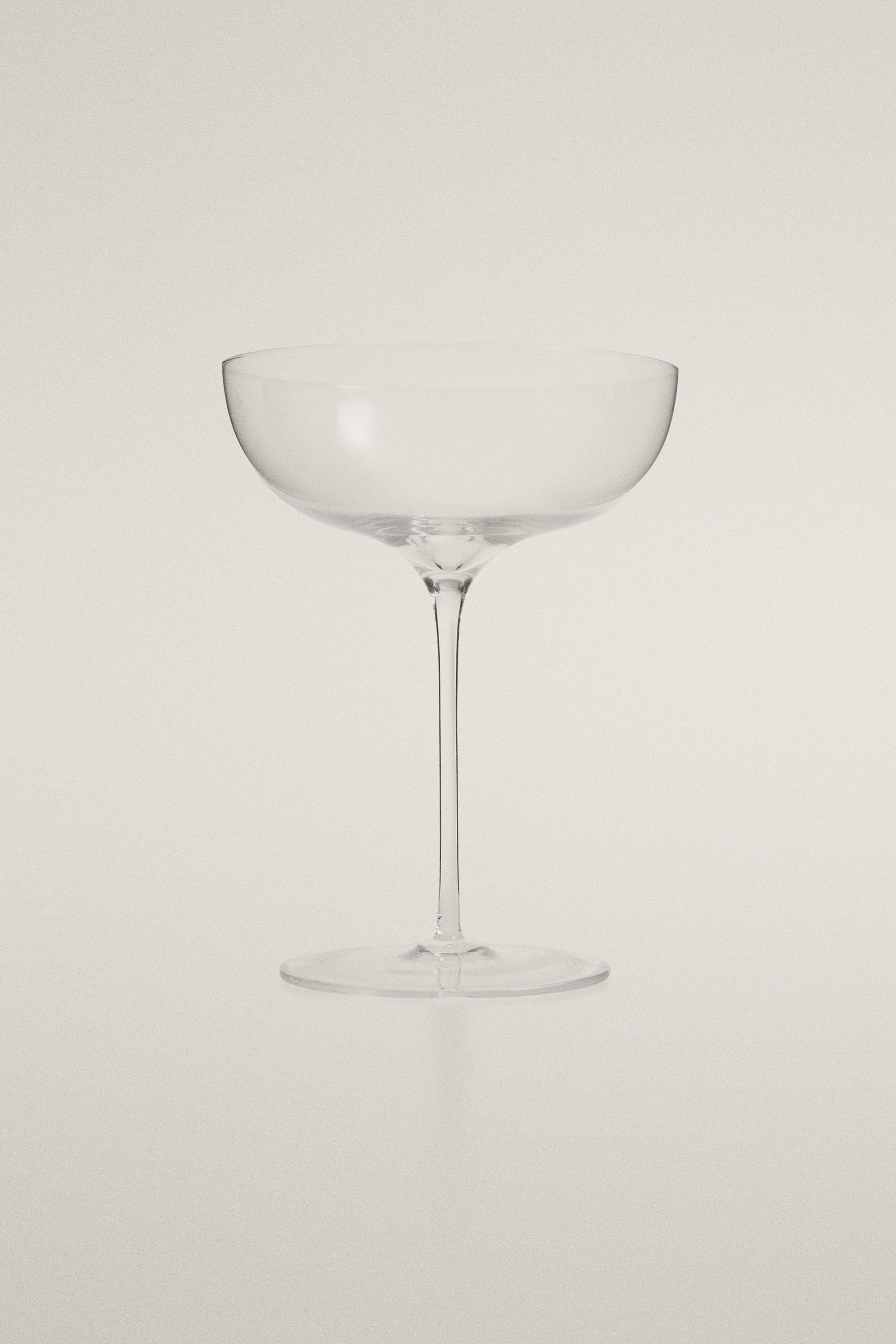 ULTRALIGHT SPARKLING WINE FLUTE — Transparent