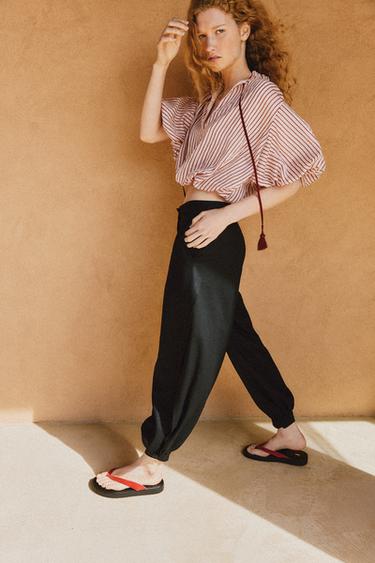 PANTALON BOUFFANT EN LIN À OUVERTURES - Noir de Zara - Image 2