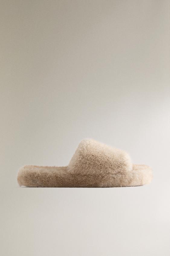 PANTUFLA FLATFORM PELO - Marrón Arena de Zara - Imagen 0