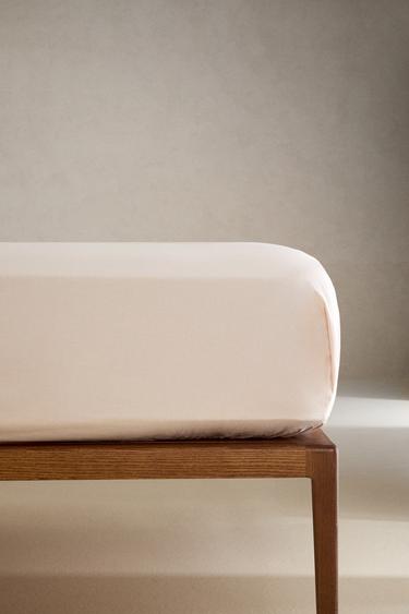 PERCALE FITTED SHEET | 30 CM HIGH (200 THREAD COUNT) - Pink by Zara