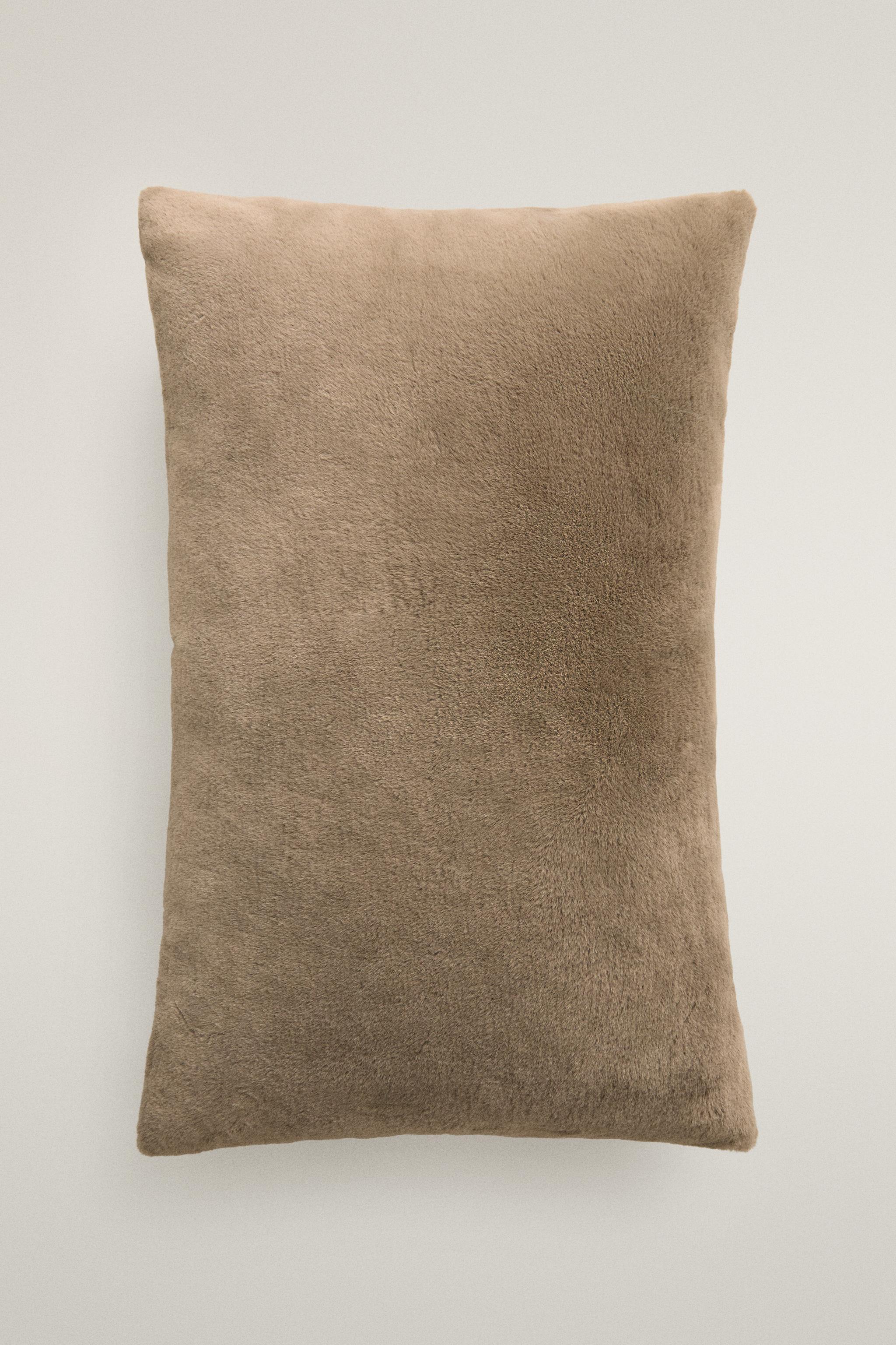 HOUSSE DE COUSSIN FOURRURE RASE UNIE