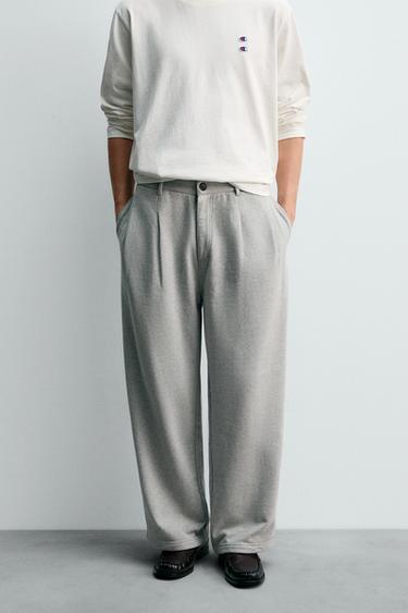 PANTALON COUPE DÉCONTRACTÉE PLIS CHAMPION ® X ZARA - Gris chiné de Zara - Image 1