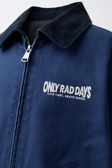 VESTE TEXTE BRODÉ - Bleu roi de Zara - Image 4