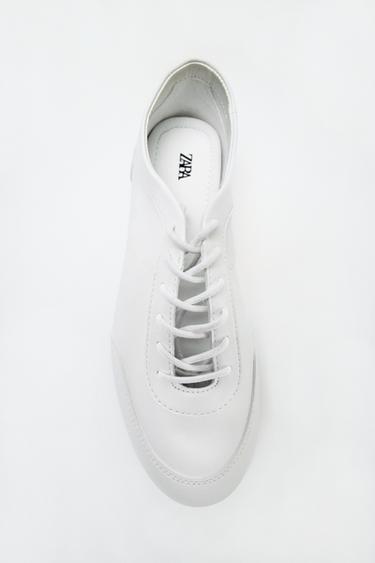 DERBY TRAINERS - White by Zara