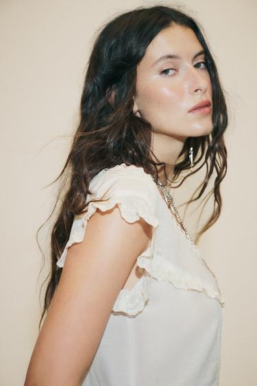 EMBROIDERED GAUZE CROP TOP WITH BOW - Ecru by Zara - Image 4