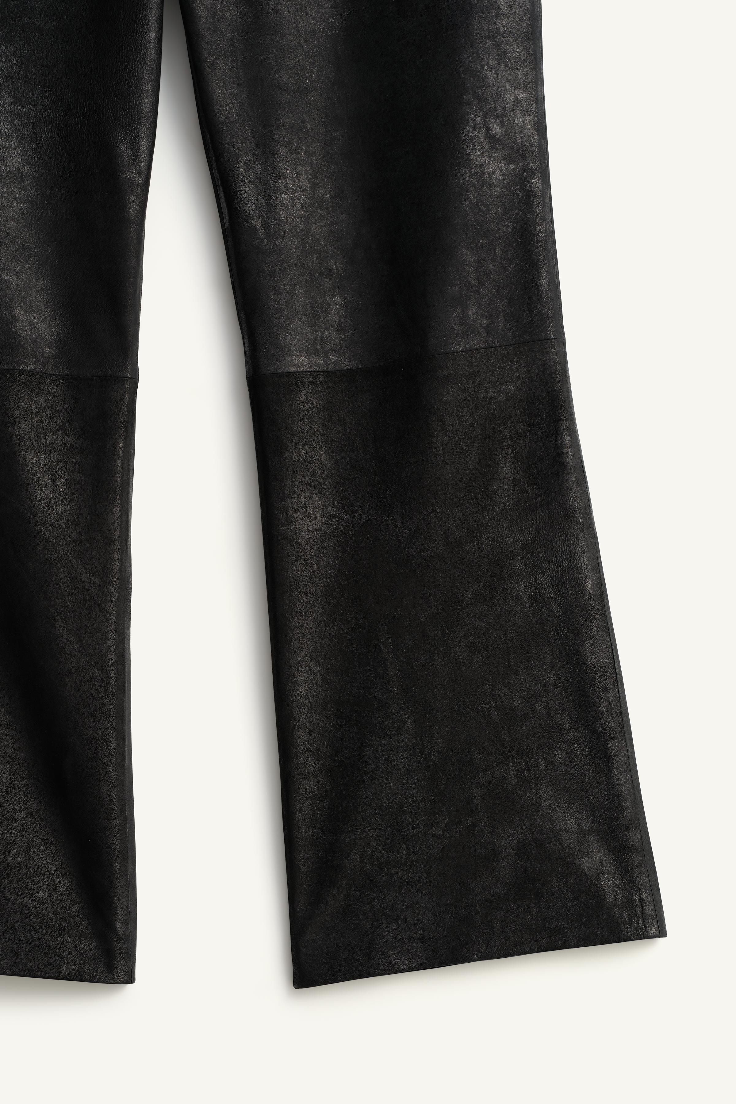 PANTALON FLARE CROPPED FIT CUIR