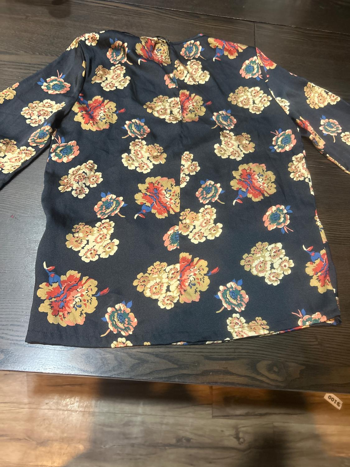 TUNIC - Image 2