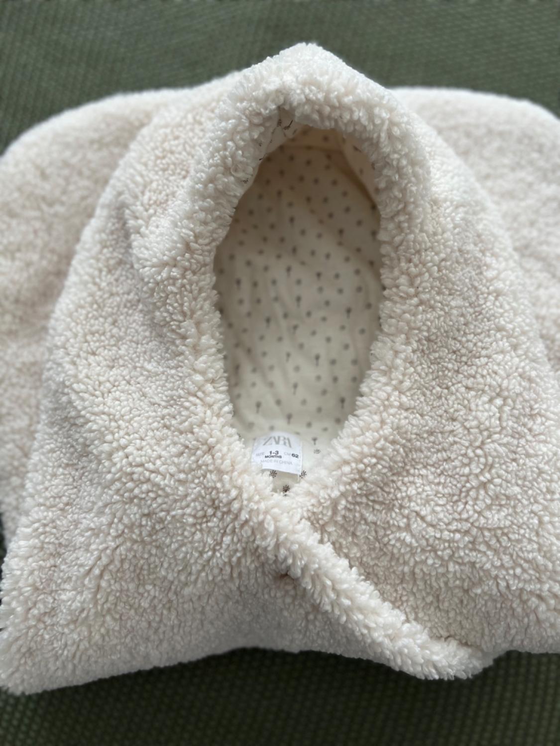 FAUX SHEARLING CARRYCOT BABY WRAP - Image 3