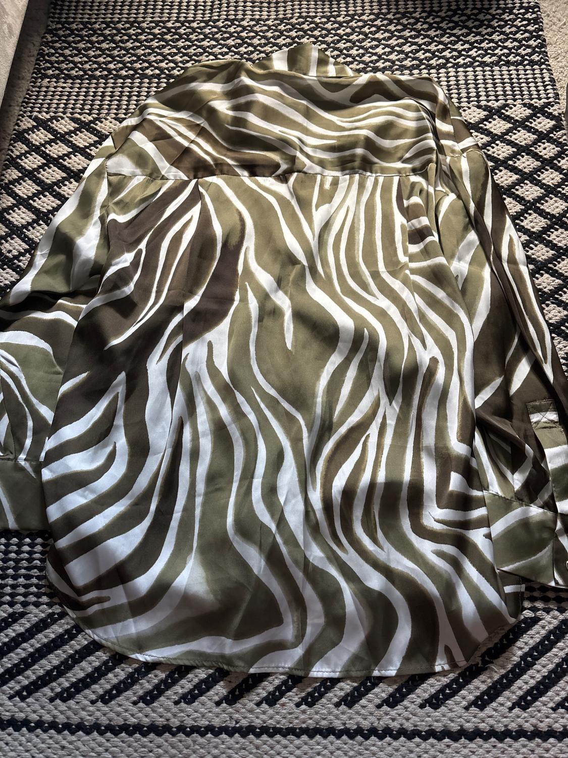 ANIMAL PRINT SHIRT - Image 3