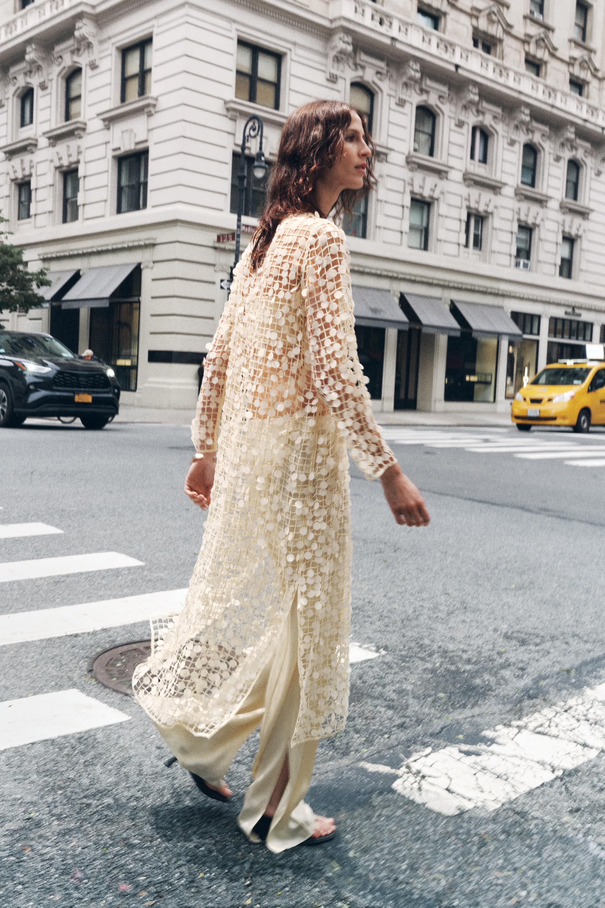 ZARA スパンコールロングワンピース 3920/248 SEQUIN MAXI DRESS - Ecru | ZARA United States
