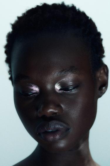 DREAMLAND DIP IN EYELINER - IRIS-PINK de Zara