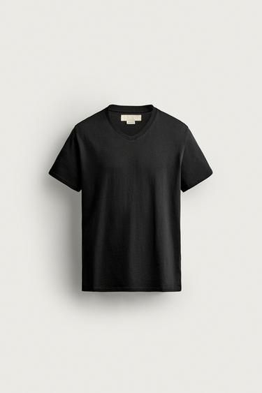 SLIM FIT V-NECK T-SHIRT — Black 1
