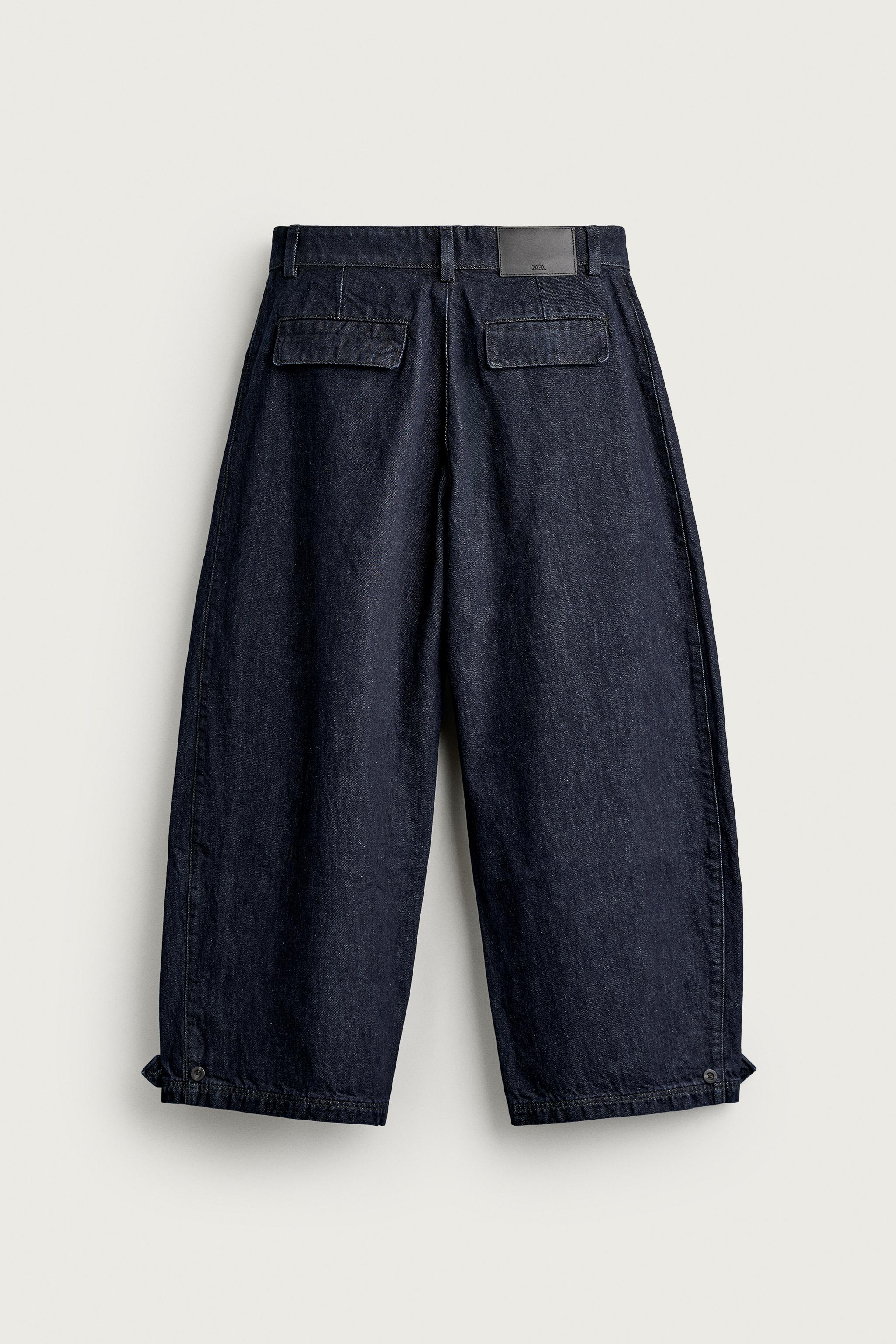 TABBED BALLOON FIT JEANS