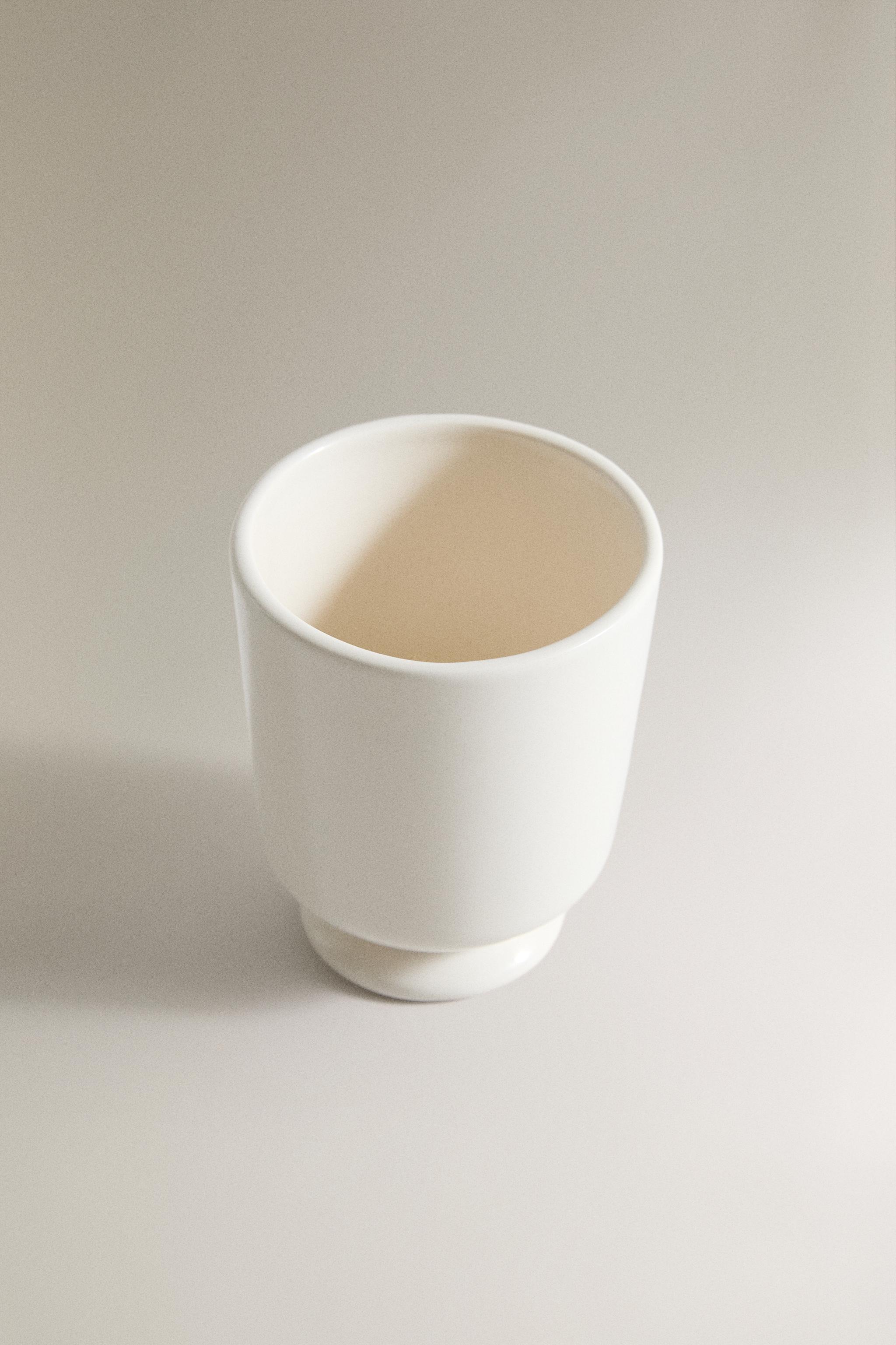 CREAM CERAMIC TOOTHBRUSH TUMBLER — Cream