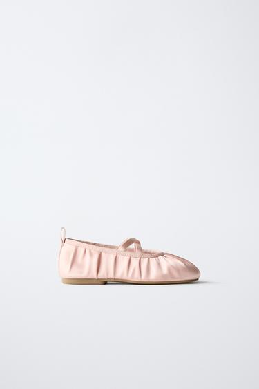 RÉSZLETES BALERINACIPŐ – Rózsaszín a ZARA-tól