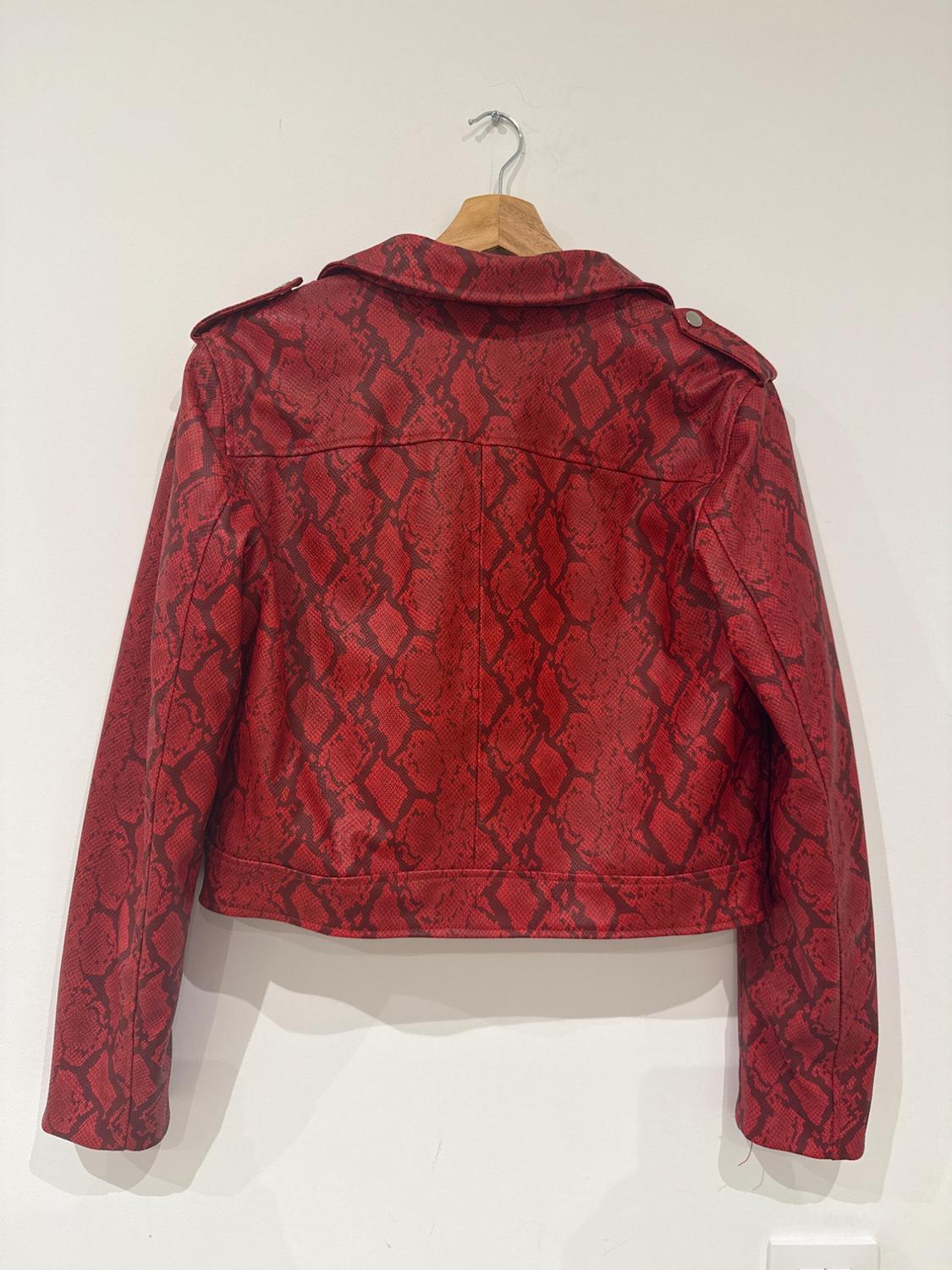 CHAQUETA BIKER ZARA EFECTO SERPIENTE ROJA - Image 3