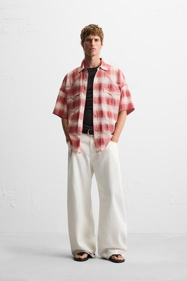 CAMISA ESTRUCTURA CUADROS LIMITED EDITION - Rojo de Zara - Imagen 0