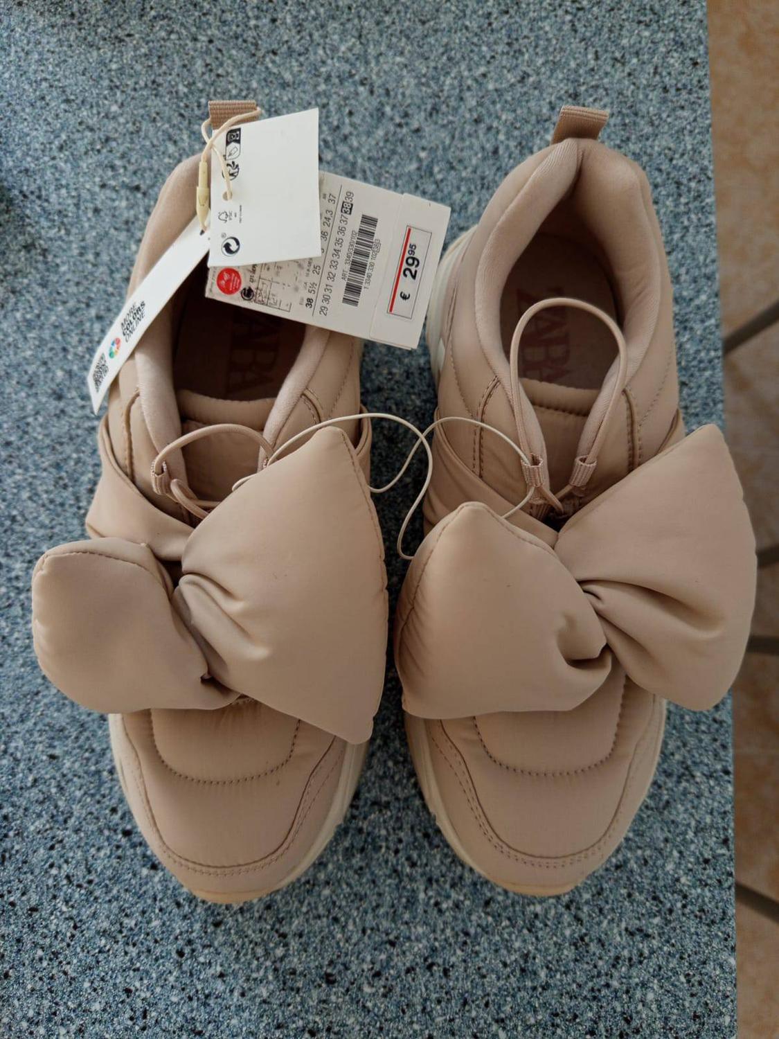 ZAPATILLAS ACOLCHADAS BEIGE - Image 2