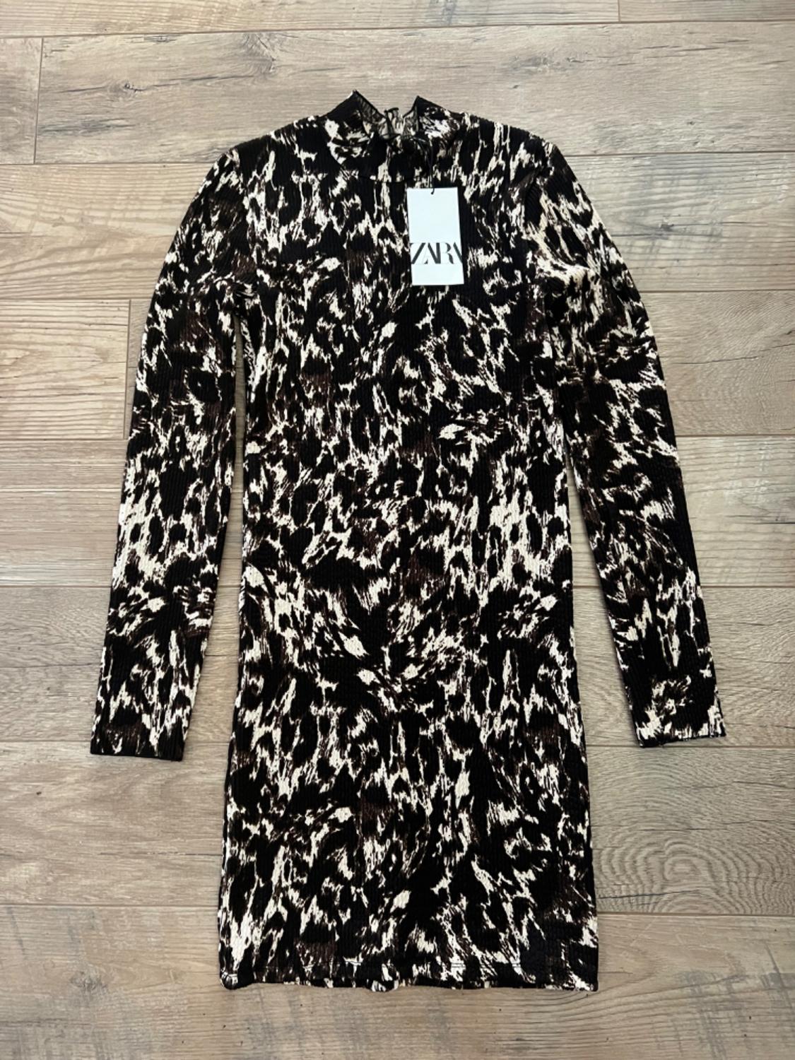 PRINTED JACQUARD DRESS