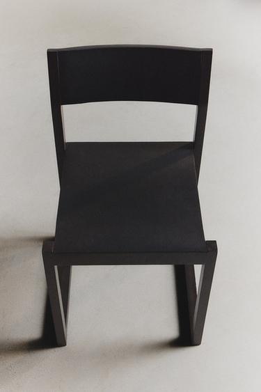 LEATHER CHAIR WITH WOODEN STRUCTURE - Dark brown by Zara
