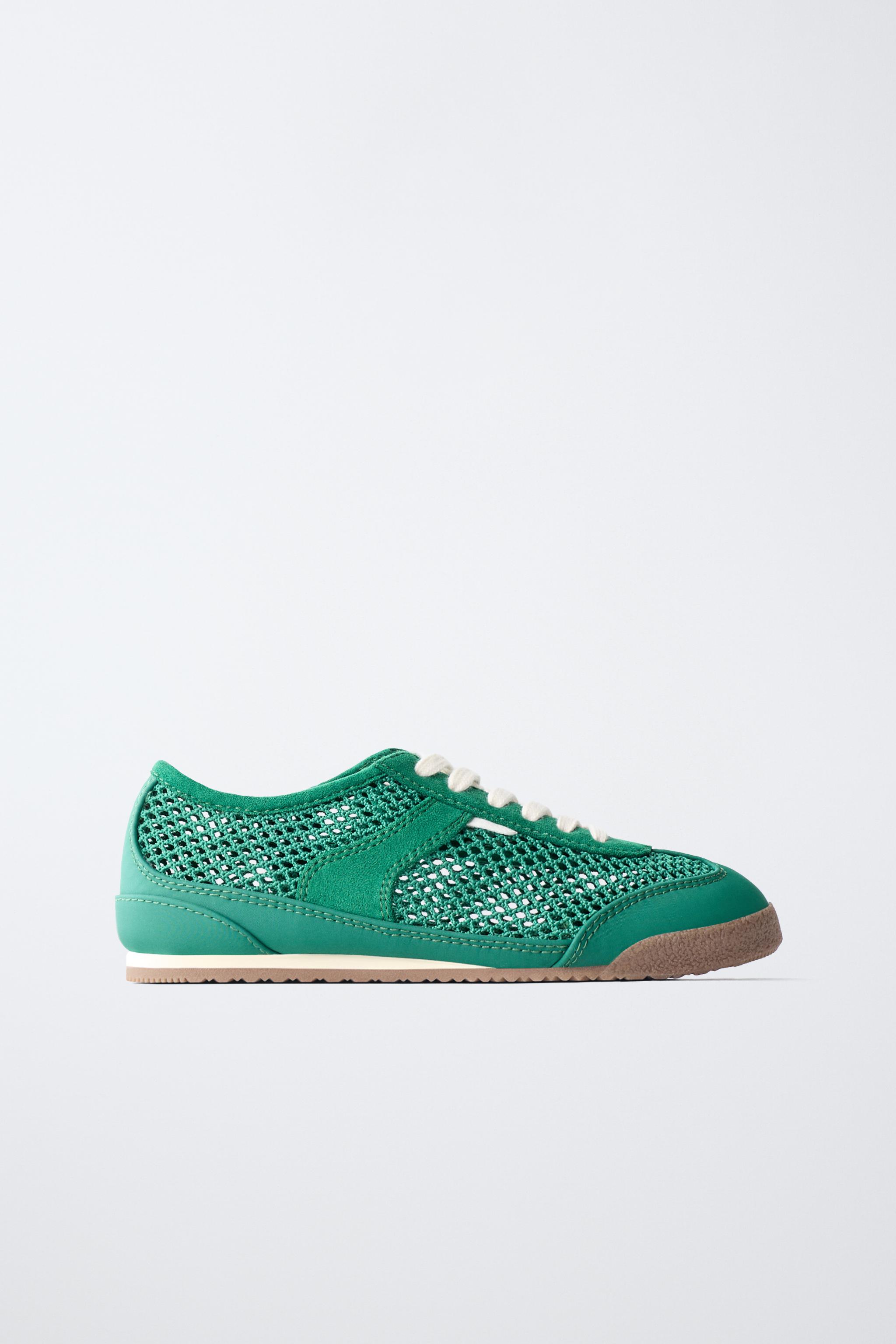 MESH SNEAKERS — Green