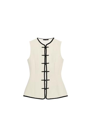 PIPING DETAIL FROG FASTENING TOP - Mid-ecru by Zara