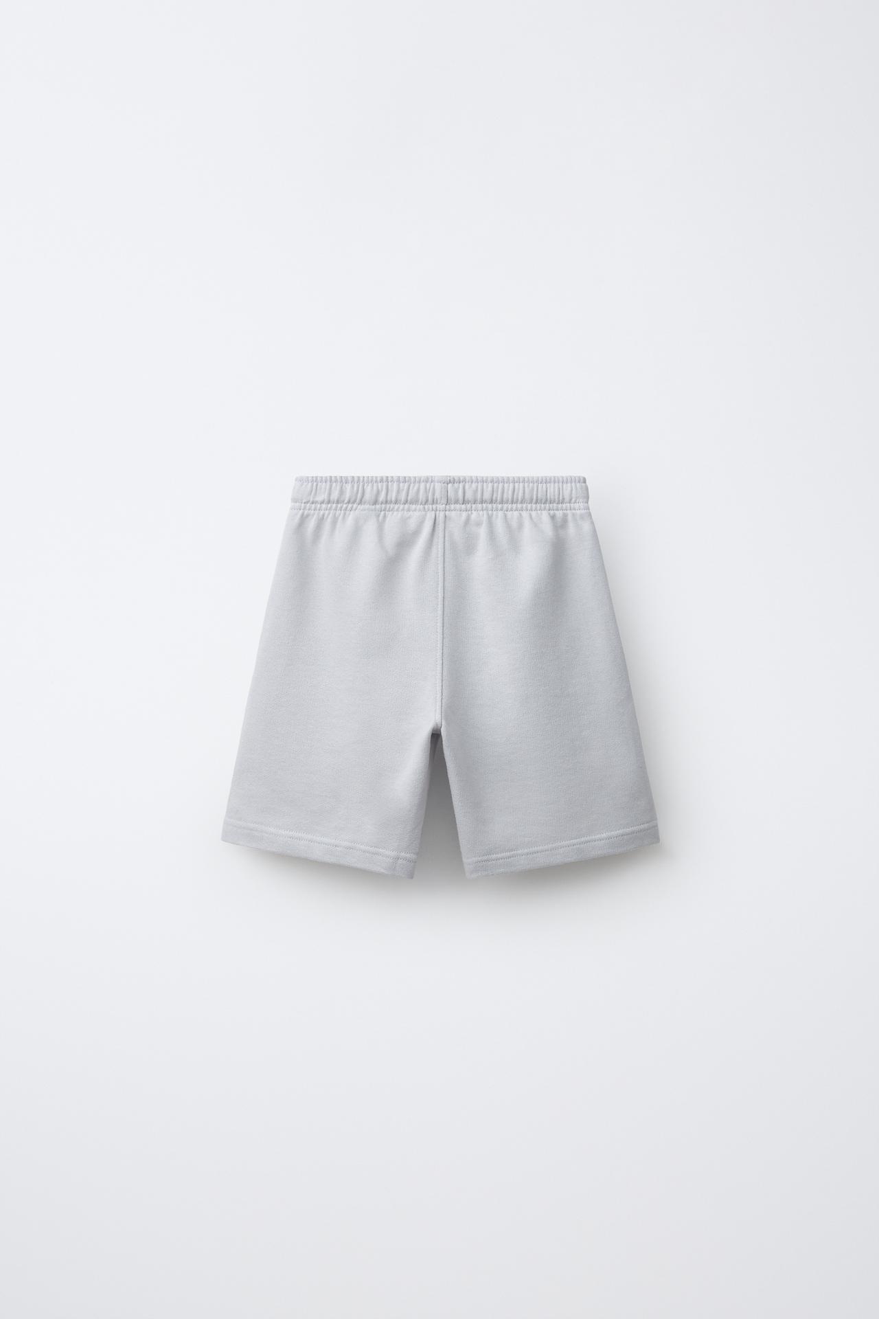 STUMBLE GUYS ™ © SCOPELY SHORTS — Gray
