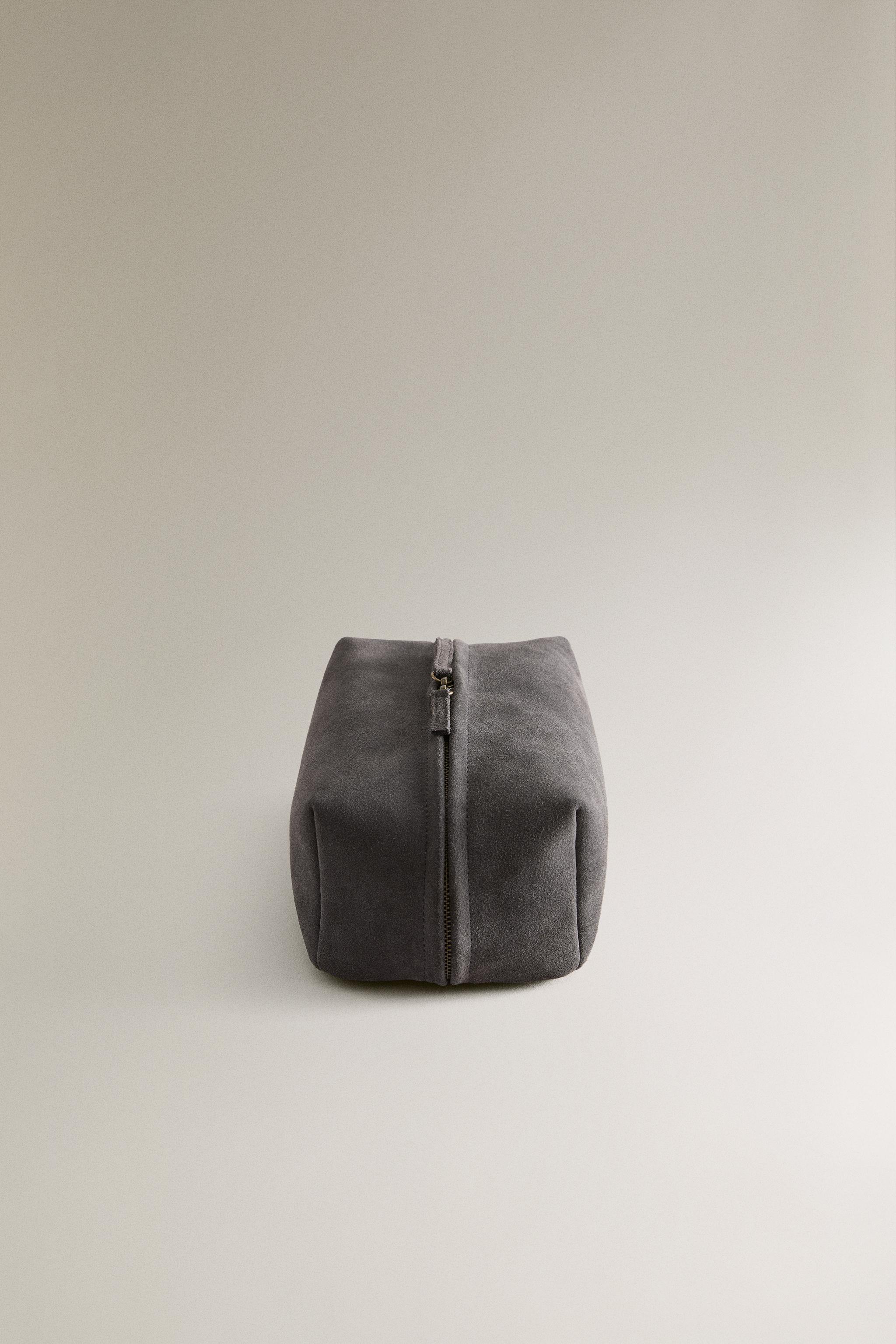 MEDIUM SPLIT SUEDE MAKEUP BAG