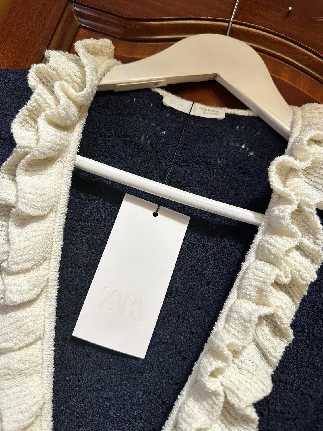 CONTRAST RUFFLE TOP - Image 4